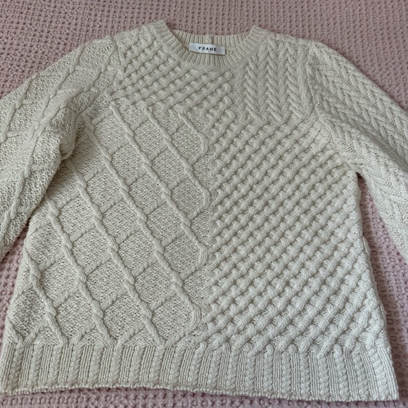 FRAME Cable Knit Puff Sleeve Sweater – Ivory / Cream (Small) - Picture 4 of 10